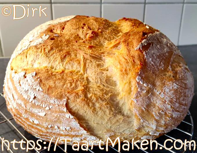 Je lekkerste Rustiek Wit Brood – met 5 ingrediënten